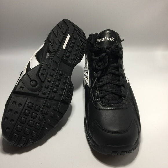 black football referee shoes